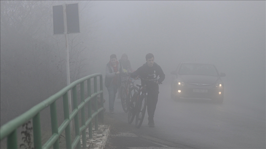 Shkupi i mbytur në smog: Ndotja e ajrit merr mijëra jetë çdo vit