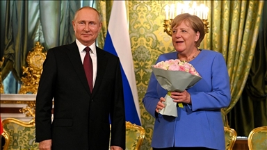 Angela Merkel’s new book shares insights on Russia policy and dealing with Putin