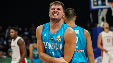 Dallas Mavericks star Luka Doncic to miss at least 1 week with wrist injury