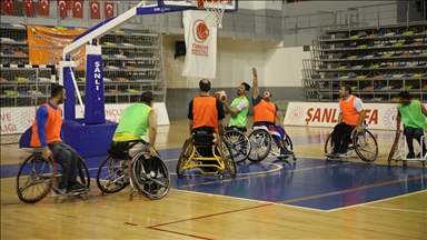 Şanlıurfalı engelli basketbolcular, geçen sezon kaçan Süper Lig hedefine odaklandı