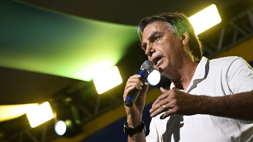 Brezilya polisi, eski Devlet Başkanı Bolsonaro'nun darbe planına dahil olduğunu öne sürdü
