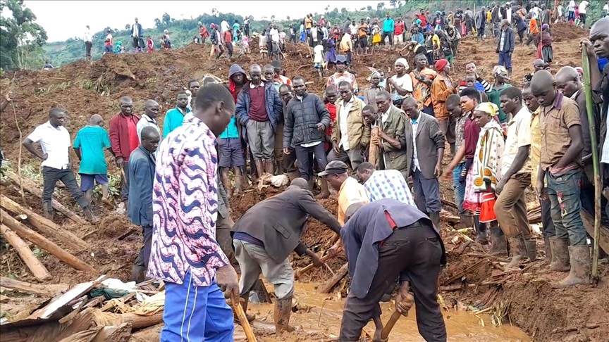113 missing after landslides bury houses in eastern Uganda 113 missing after landslides bury houses in eastern Uganda