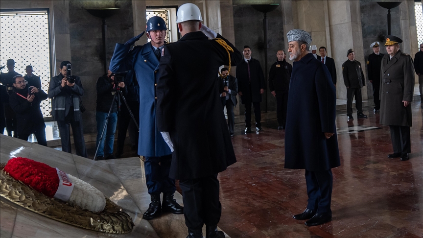 Umman Sultanı Bin Tarık, Anıtkabir'i ziyaret etti