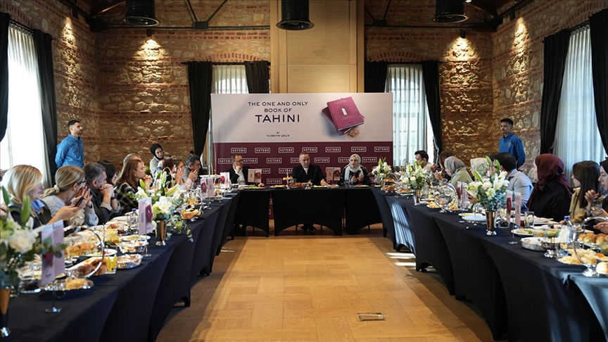 Tahinin geçmişi ve faydaları "The Book of Tahini" çalışmasında ele alındı