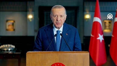 Erdoğan thirrje vendeve muslimane të veprojnë së bashku për të ndalur sulmet izraelite në Palestinë