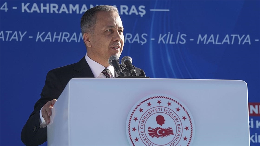 Bakan Yerlikaya: Bugünkü törenle 24 bin 559 konutumuzun daha kurasını çekerek ailelere anahtarlarını teslim edeceğiz