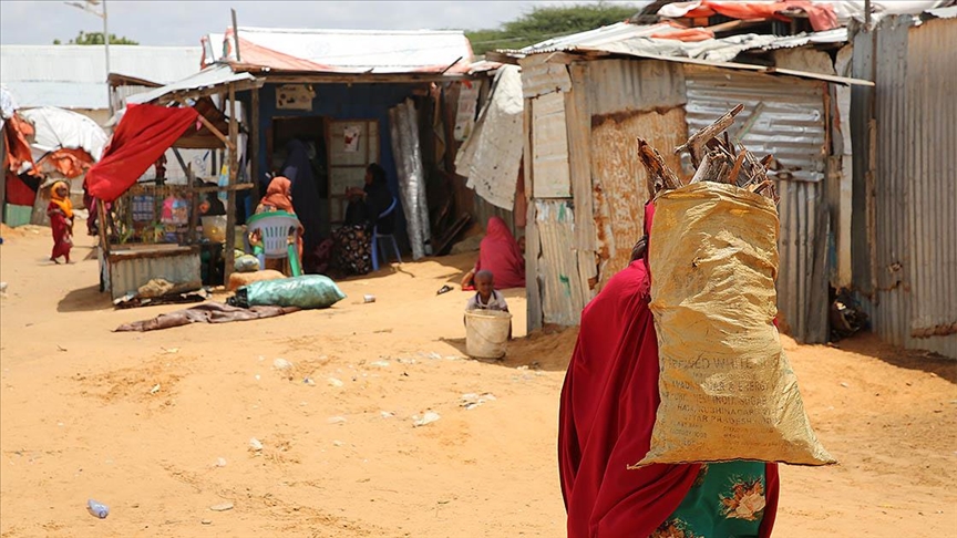 Somali'de iç savaşın bedelini kamplara sığınan aileler ödüyor