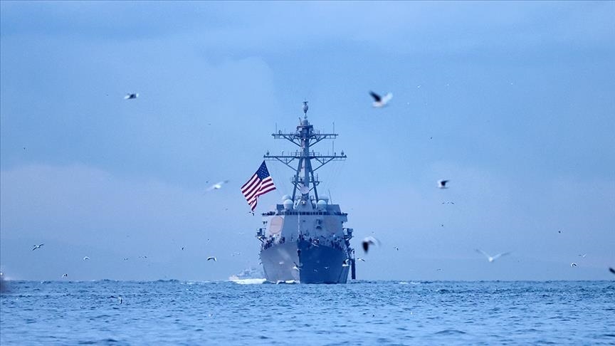 Хуситы сообщили о поражении эсминца и трех кораблей ВМС США