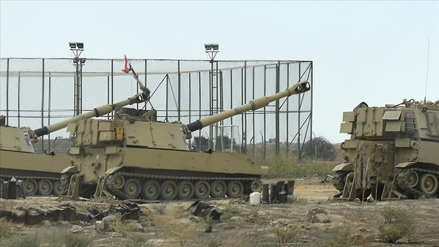 Irak, Suriye ile Ürdün sınırına zırhlı birlikler gönderdi