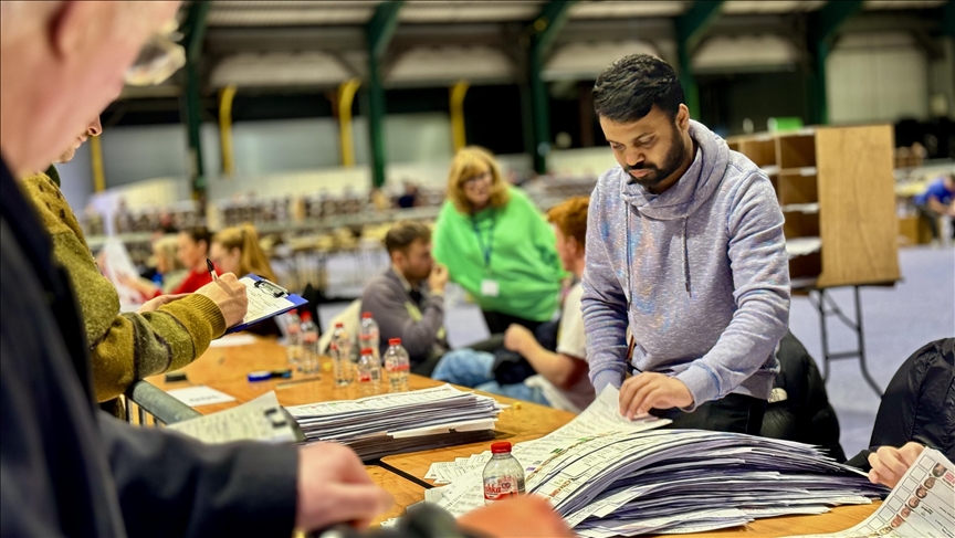 Ireland’s ruling coalition loses parliamentary majority in general election Ireland’s ruling coalition loses parliamentary majority in general election