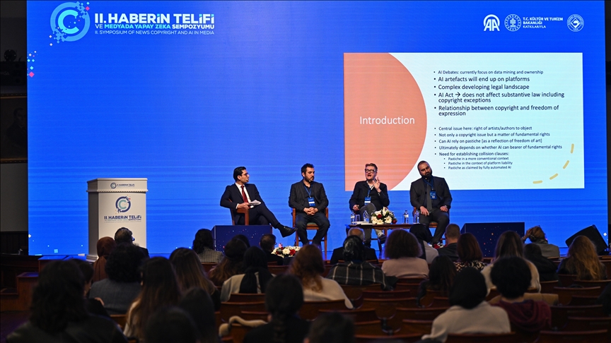 Experts at Istanbul symposium call for legislative reforms to protect journalism in digital era Experts at Istanbul symposium call for legislative reforms to protect journalism in digital era
