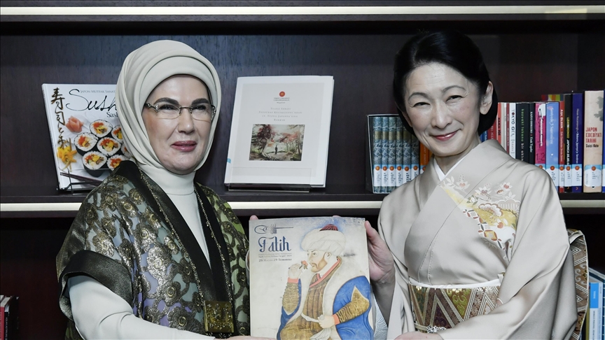 Turkish first lady meets Japan's crown princess in Ankara