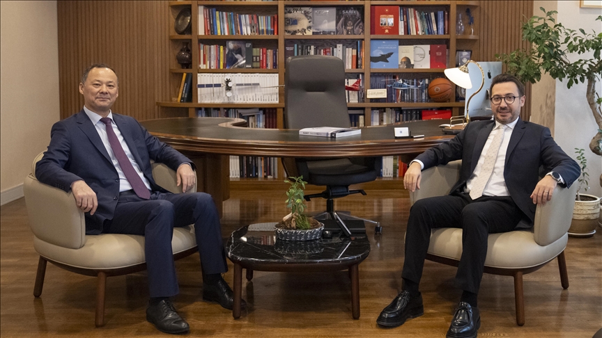 Kırgızistan'ın Ankara Büyükelçisi Kazakbayev, AA'yı ziyaret etti