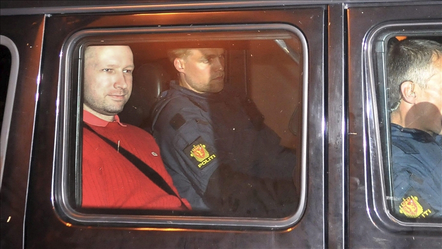 Norveç'te 2011'de toplu katliam yapan Breivik'in şartlı tahliye talebi ikinci kez reddedildi