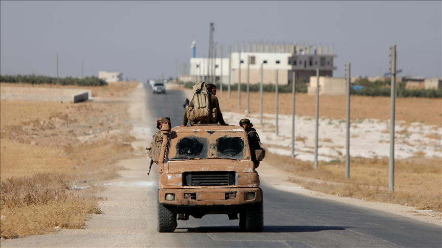 Syrian regime hands over control of Deir ez-Zor city center to PKK/YPG terrorist group