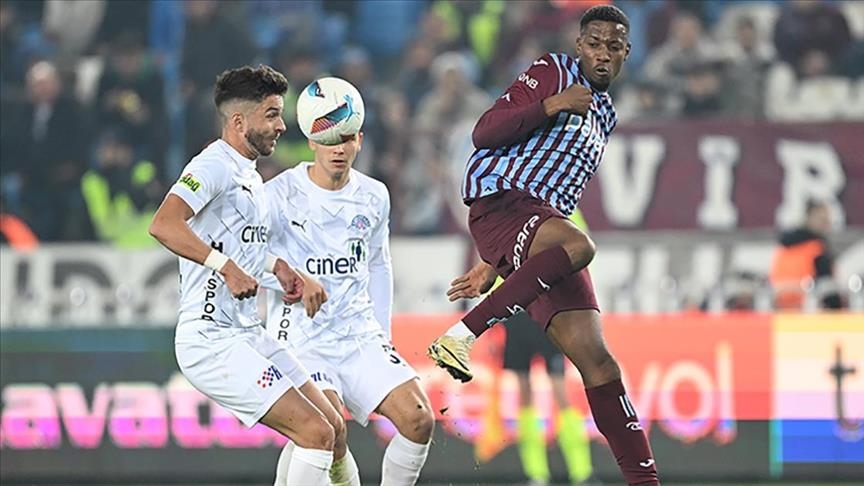 قدم.. طرابزون سبور يتعادل مع قاسم باشا