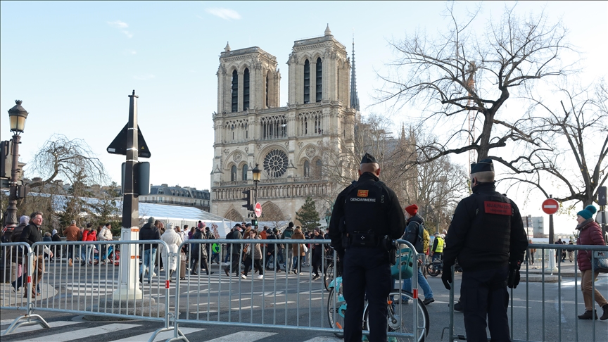 Pariz: Obnovljena katedrala Notre-Dame danas ponovo otvara vrata pet godina nakon požara