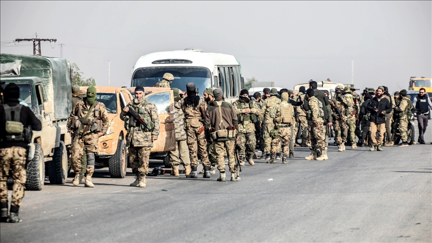 Anti-regime groups in Syria advance into Homs city center