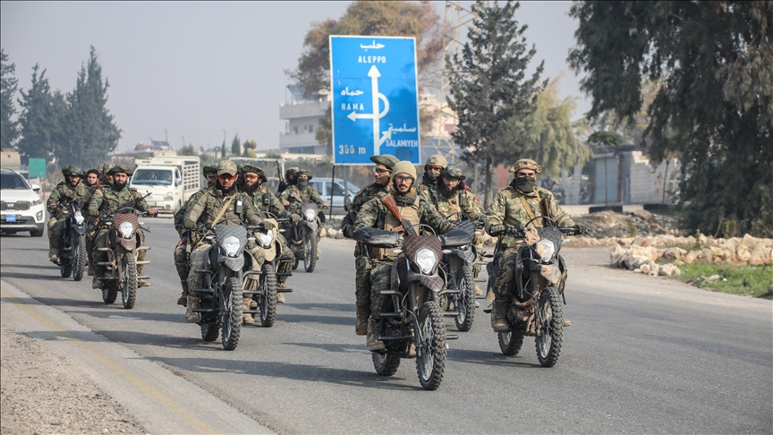 Armed groups enter southern suburbs of Damascus