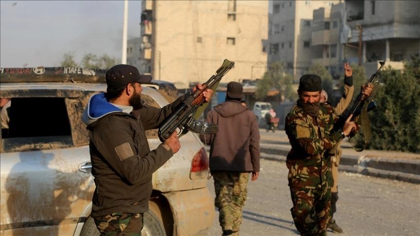 Противники режима Асада входят в оккупированный РКК/YPG центр Дейр-эз-Зора