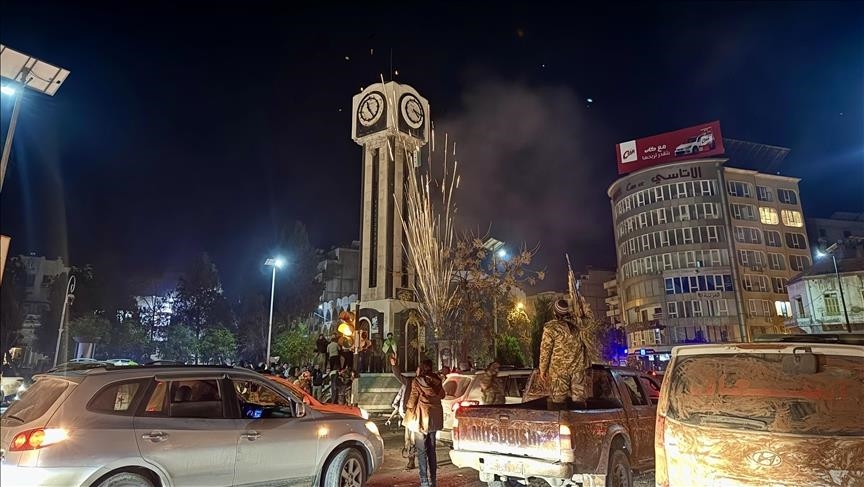 Nakon 61 godinu pao režim partije Baas i Assadovih u Siriji