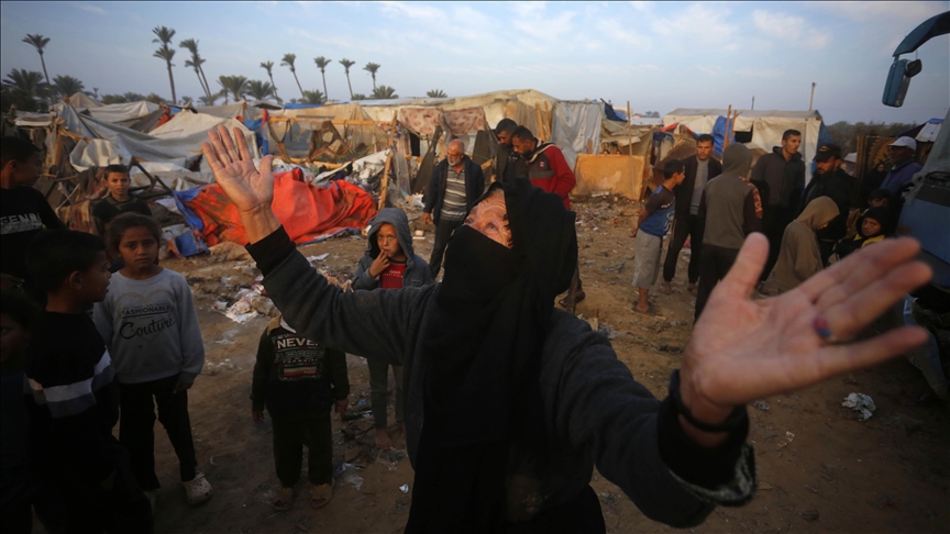 Gaza death toll tops 44,700 amid relentless Israeli attacks