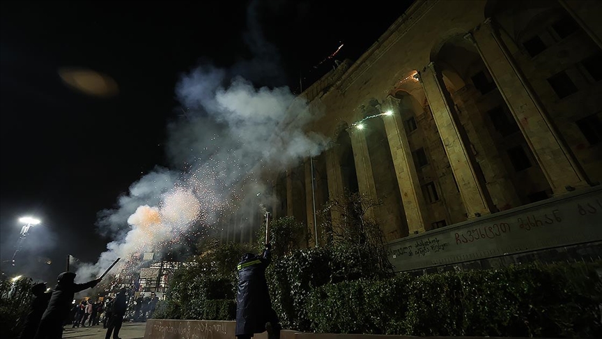 Gürcistan'daki AB yanlısı göstericilerin protestosu 11. gününde devam etti