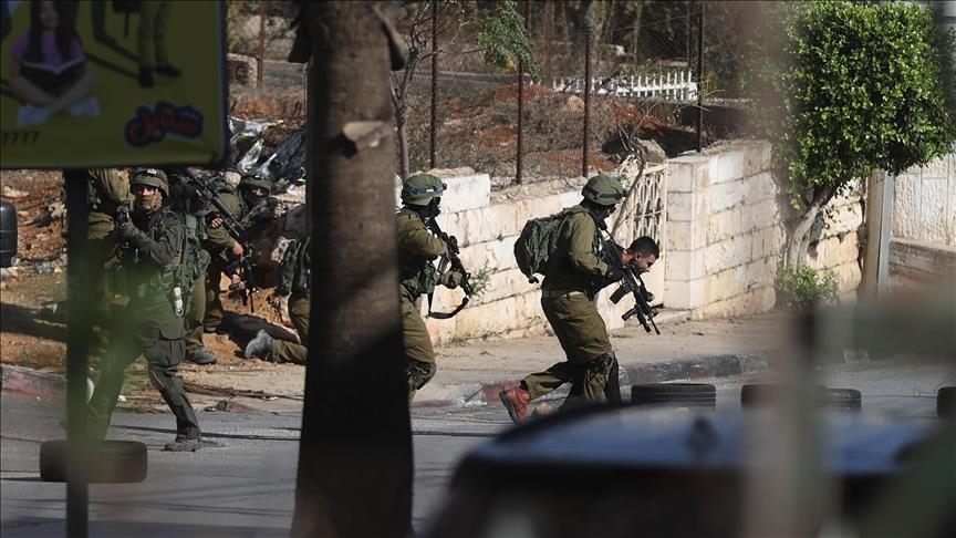 Izraelske snage pritvorile najmanje 22 Palestinca u racijama na Zapadnoj obali