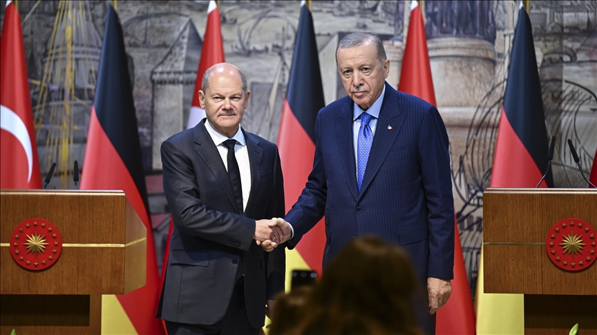 Turkish president, German chancellor discuss latest developments in Syria