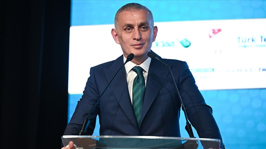 TFF Başkanı Hacıosmanoğlu: Biriken sorunları çözmediğimiz takdirde futbolu hak ettiği yere getirmek mümkün değil