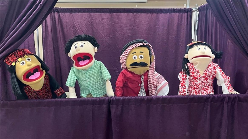 مسرح العرائس.. تراث عثماني بأسلوب عصري في الأردن (تقرير)