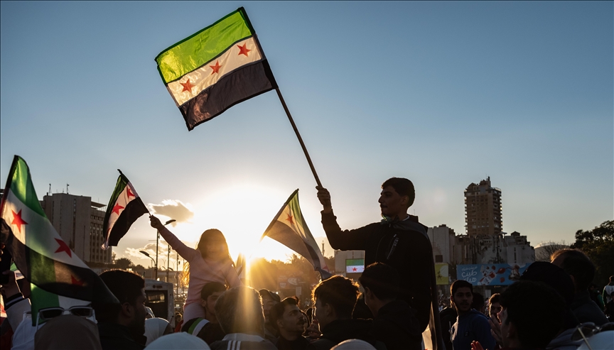 Lebanese Druze leader congratulates HTS head on fall of Assad regime