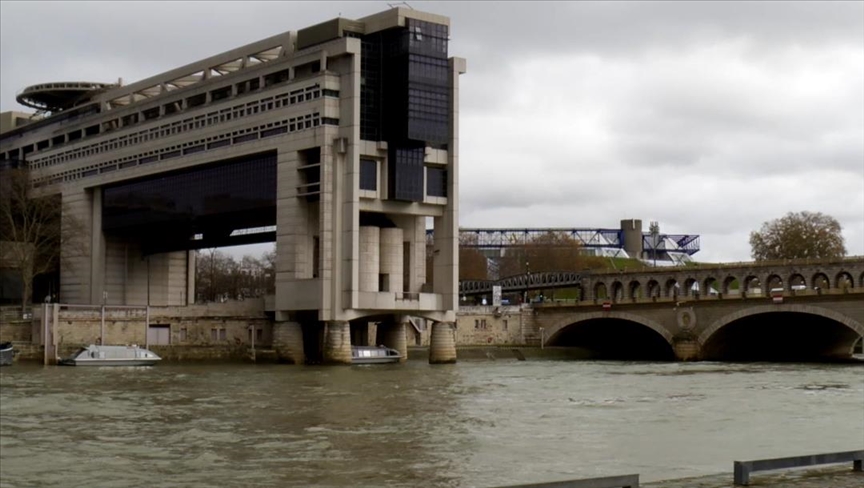 France : "Bercy", un symbole d’architecture et d'enjeux politiques en cette fin d’année 2024