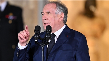 France : "Je ne dissimulerai rien, je ne laisserai aucune question sans réponse", promet Bayrou à l'Assemblée nationale