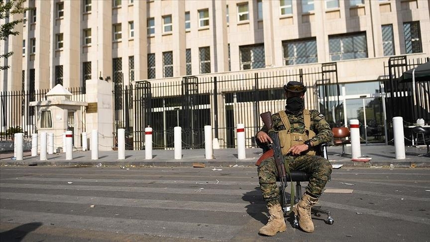 المركزي السوري يحدد سعر صرف الليرة عند 15 ألفا أمام الدولار