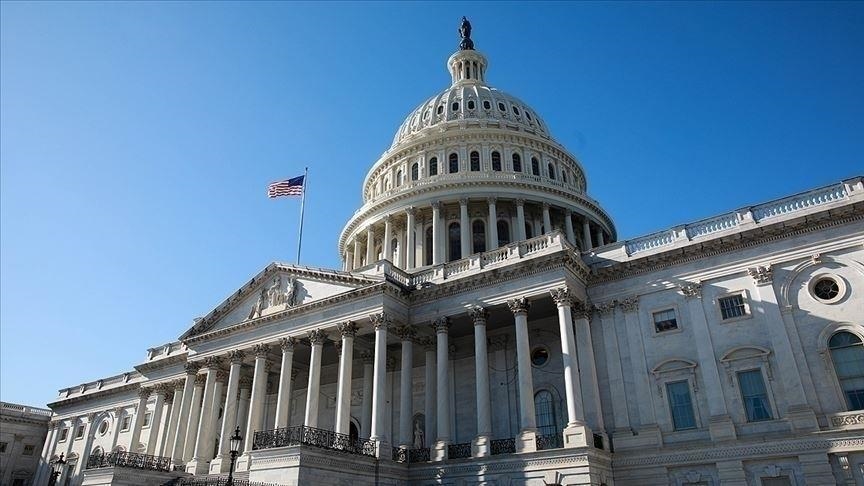 US lawmakers reach last-minute bipartisan deal to avoid government shutdown