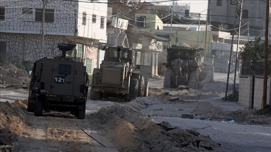 Israeli army imposes curfew on West Bank town of Deir Istiya