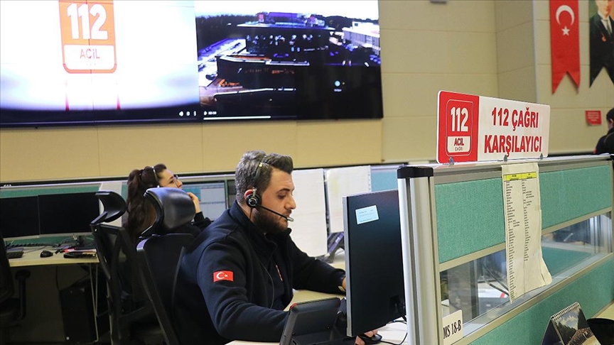 Van'da bir kişi, 112 Acil Çağrı Merkezi'ni 8 bin 500 kez gereksiz yere aradı