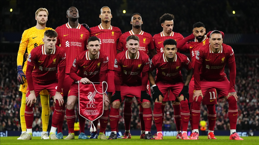 قدم.. ليفربول يصطدم بتوتنهام في نصف نهائي كأس الرابطة الإنجليزية