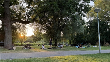 Sun finally reappears after days of darkness in Netherlands