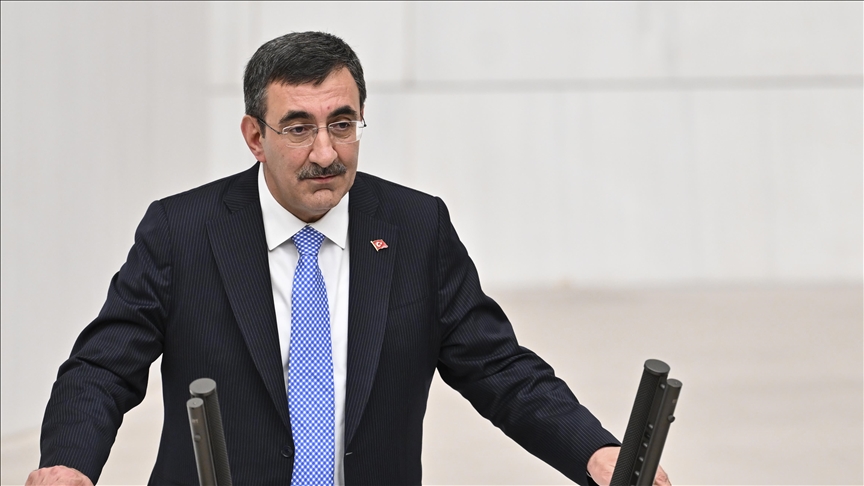 Cumhurbaşkanı Yardımcısı Yılmaz: Rezervimiz, 13 Aralık itibarıyla yaklaşık 165 milyar dolarla rekor seviyeye çıkmıştır