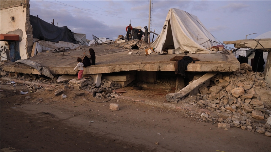 Hamas says Gaza cease-fire agreement ‘imminent’ unless Israel imposes new conditions Hamas says Gaza cease-fire agreement ‘imminent’ unless Israel imposes new conditions