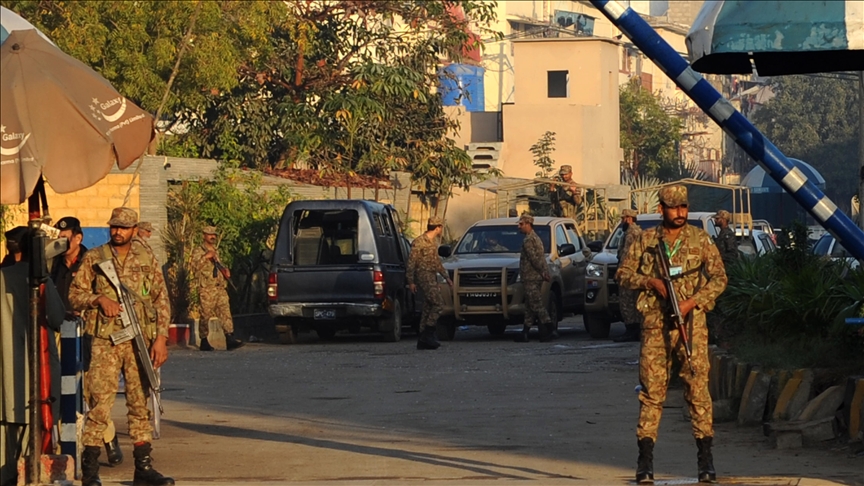 16 soldiers killed in Pakistan terrorist attack