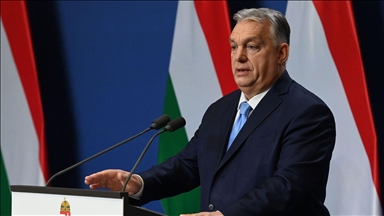 Orban tvrdi da su teroristički napadi u Evropi povezani s migrantskom krizom