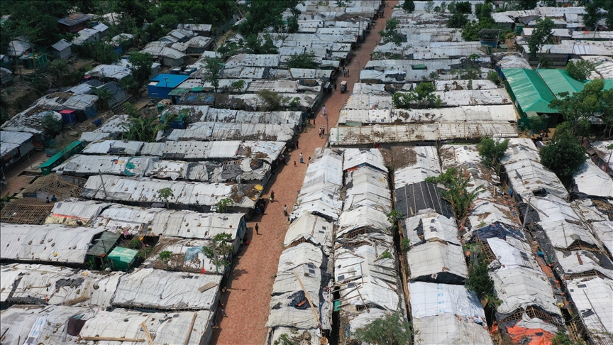 60,000 more Rohingya flee Bangladesh amid escalating conflict in Myanmar