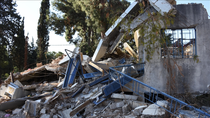 Israeli army blows up several homes in Lebanon, in new cease-fire violation