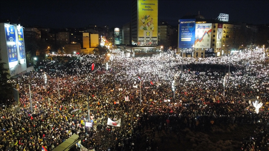 UPDATE -  Bez incidenata završen veliki protest u Beogradu