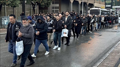 Li Mêrsînê 114 şikbarên ku di operasyona "Zincîrê" da hatibûn girtin, sewqî edliyeyê kirin