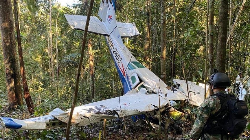 10 of same family killed as small plane crashes in southern Brazil