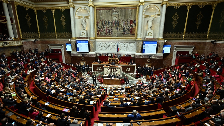 Seeking to end political deadlock, France unveils new government 